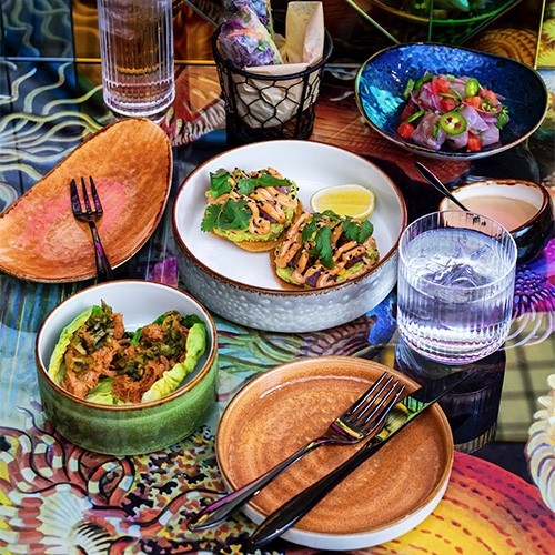 PLATE TRIANGULAR DIAM. 27CM. JERSEY ORANGE Q AUTHENTIC