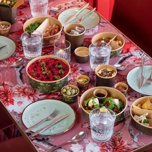 Bord ovaal afm. 17x14,8cm. Aqua Q Authentic