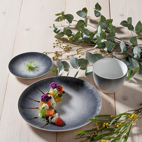 COUPE-TELLER TIEFER DURCHM. 25CM. ATELIER Q AUTHENTISCH