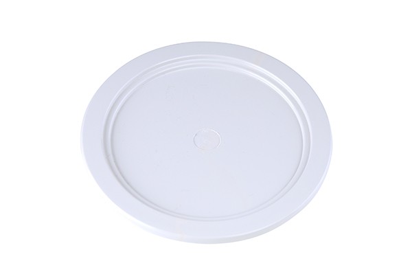 ABDECKUNG FÜR SUPPENBECHER MIT KURZEM MANGEL DURCHM. 10,8 cm. FARBE WEISS HOTPLAST TEMPERATUR +180 °C